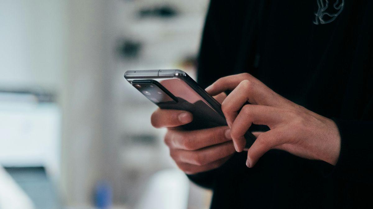 why knowing your data needs simplifies esim choices abroad