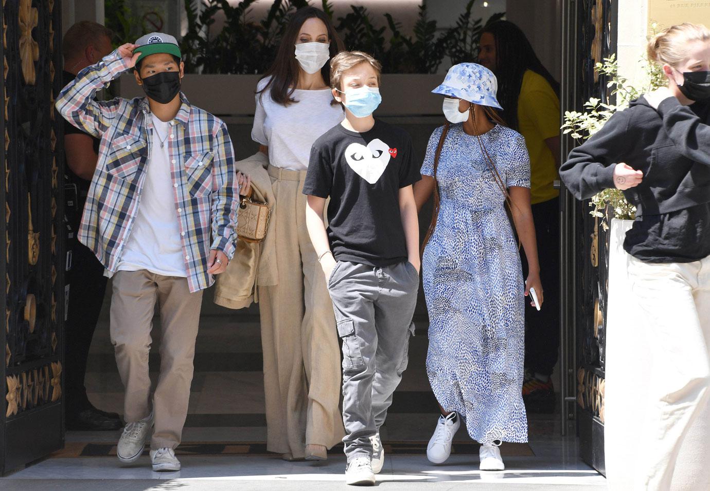 angelina jolie and kids shop in paris