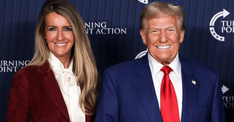 Kelly Loeffler; Donald Trump