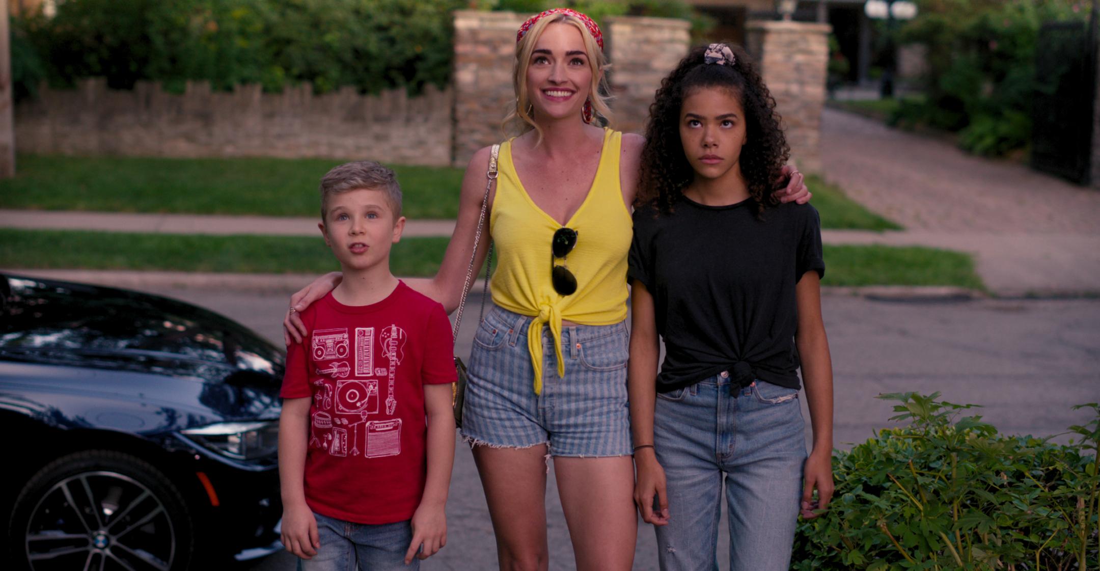 ginny and georgia brianne howey single mom felt natural to play one