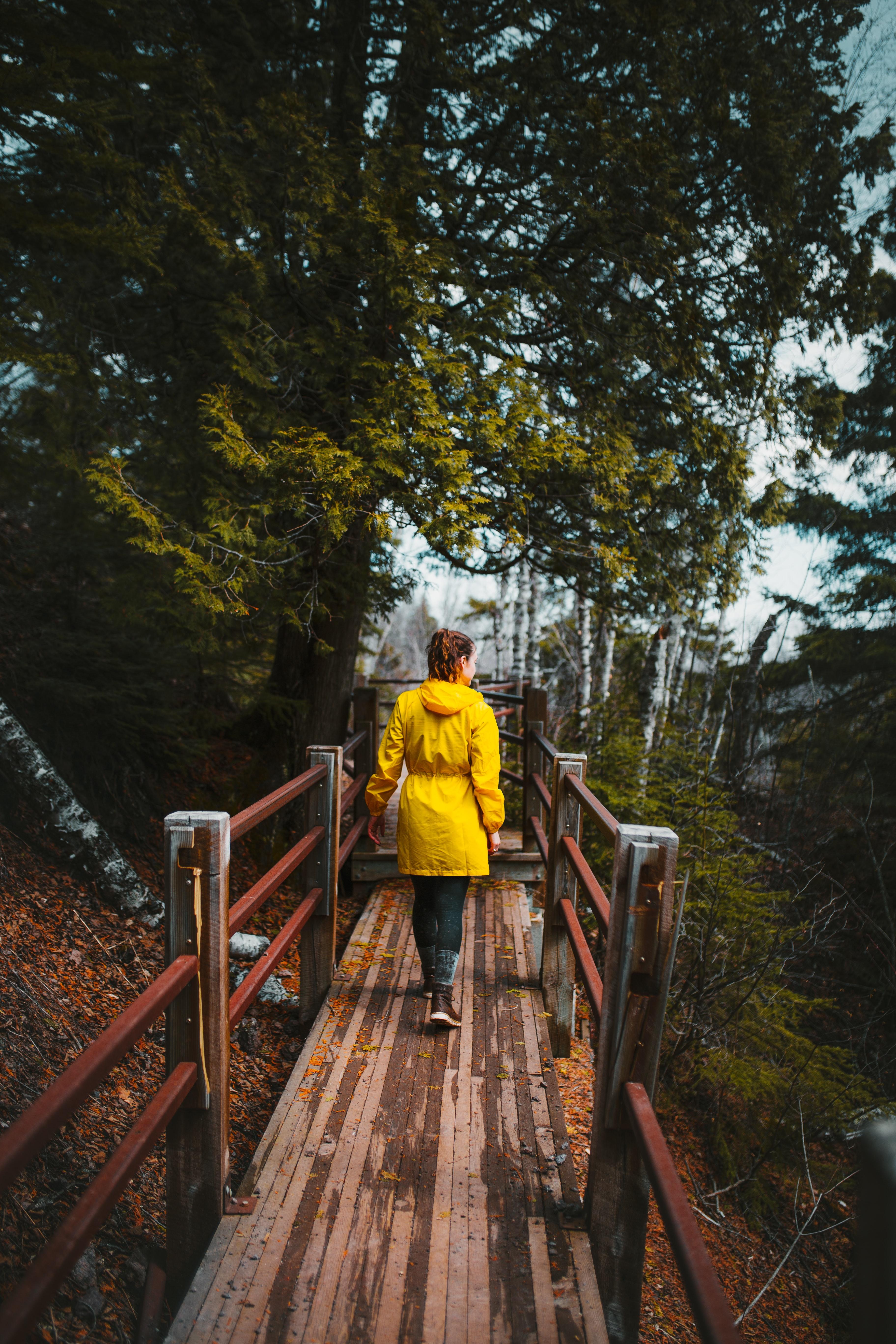 Four Hiking Essentials Every Woman Needs