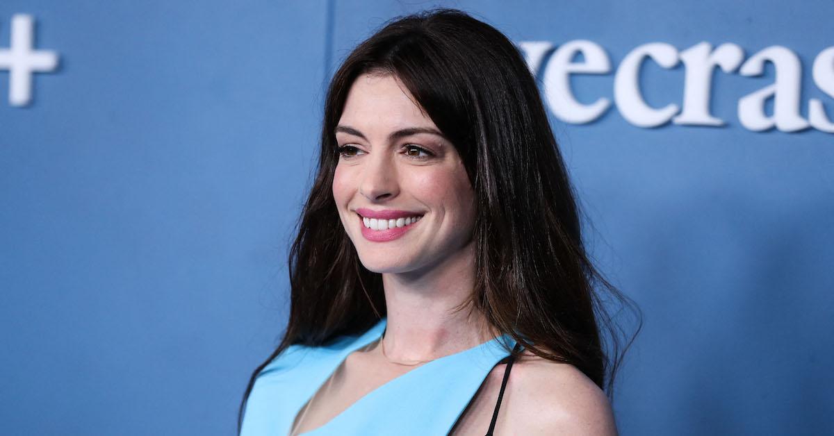 anne hathaway aging