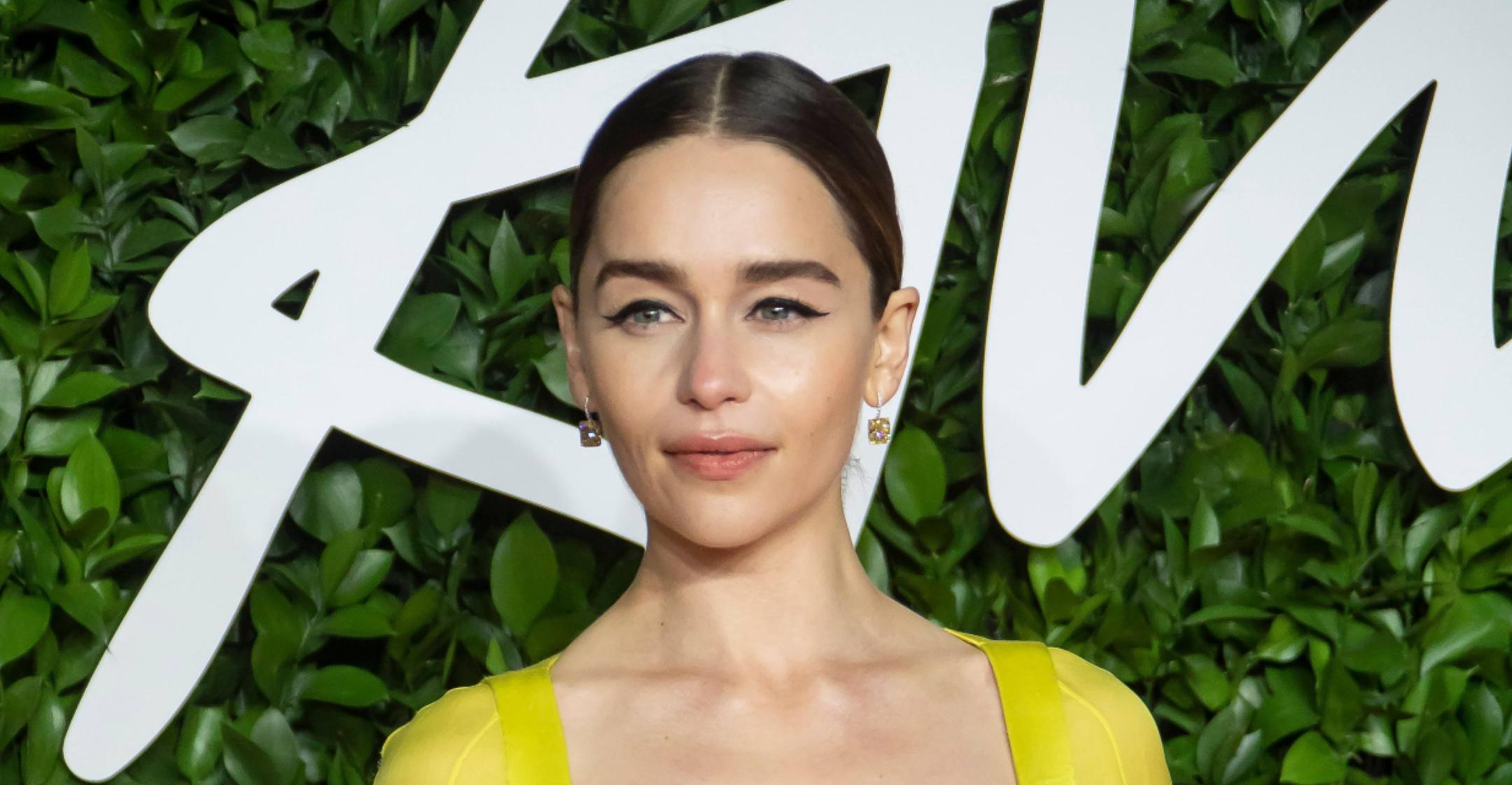 emilia clarke calls first comic book mom mother of madness fabulous and feminine