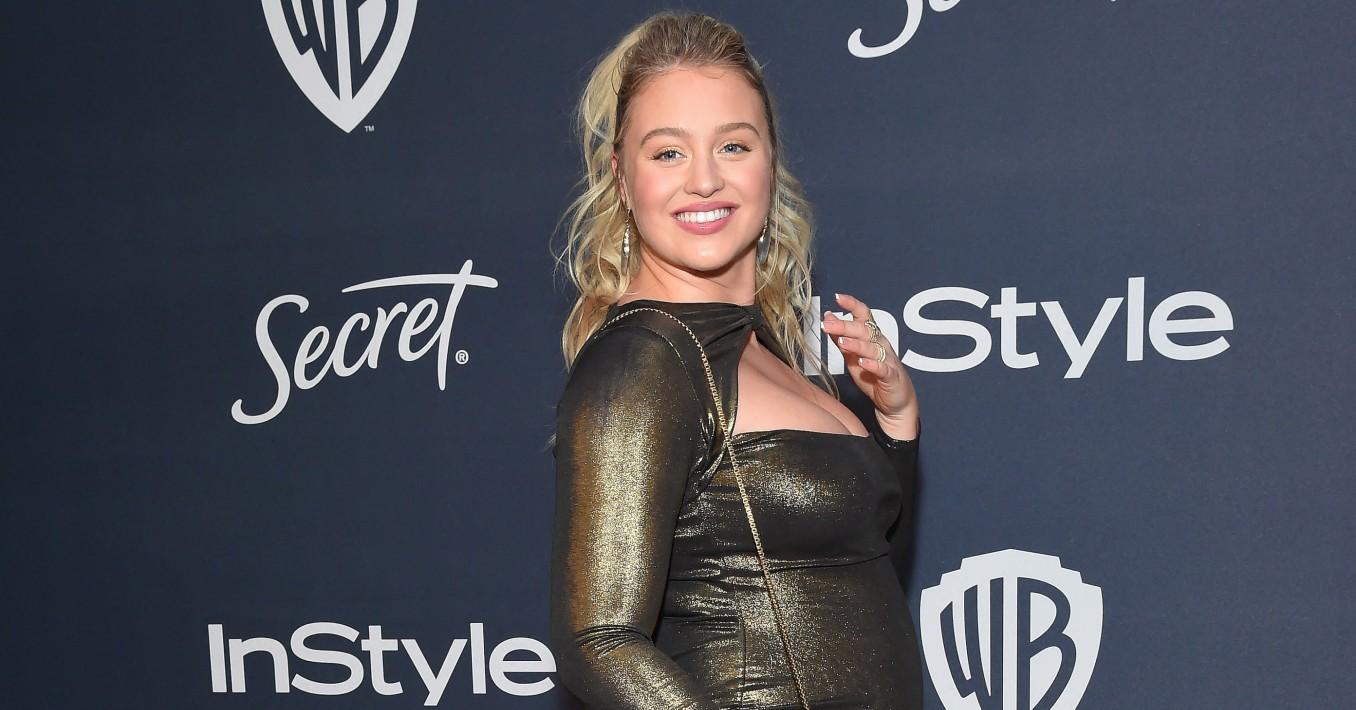 iskra lawrence shares powerful message self worth age social media