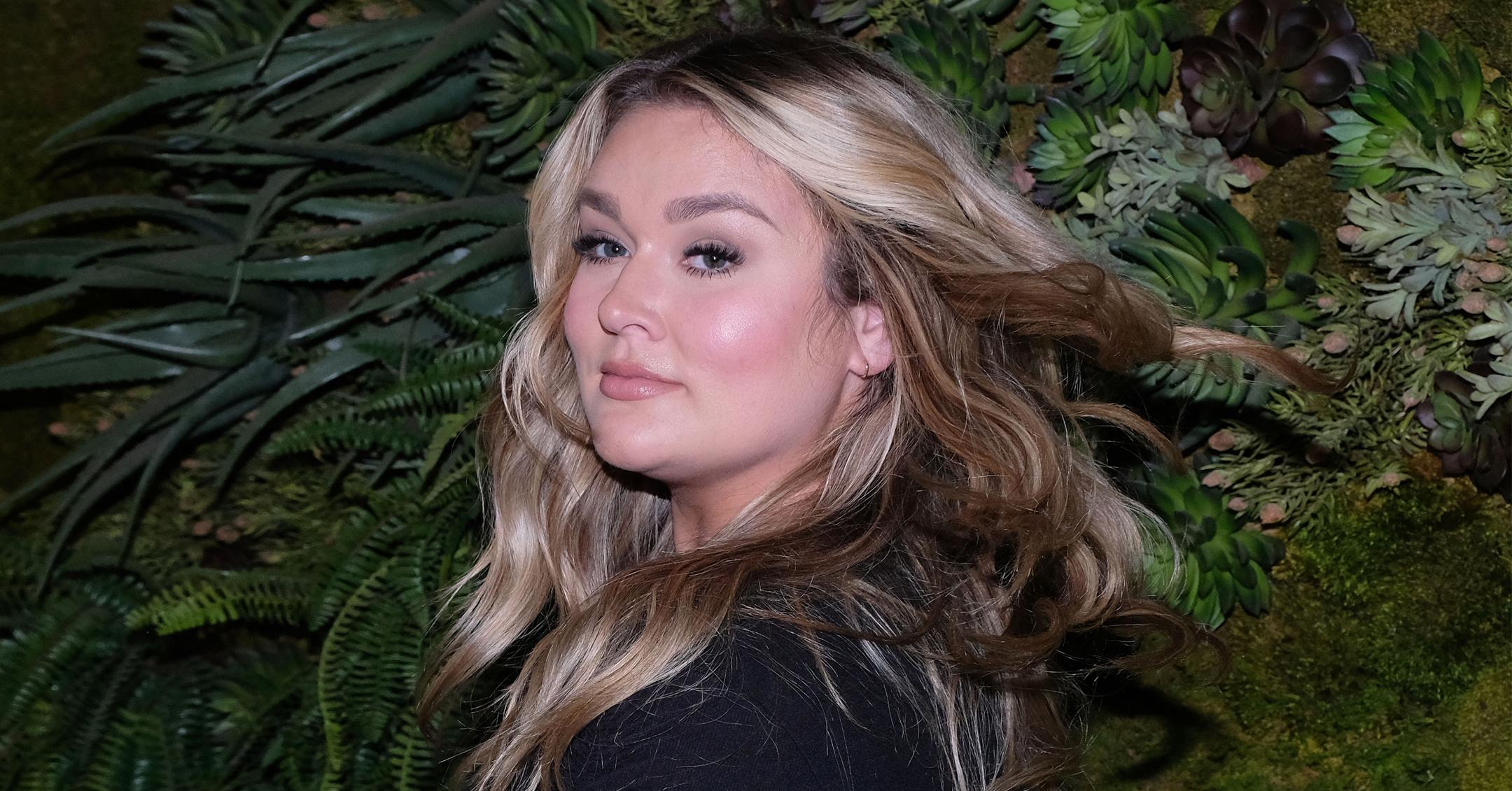 Curvy Sports Illustrated Swimsuit star Hunter McGrady opens up about body  confidence