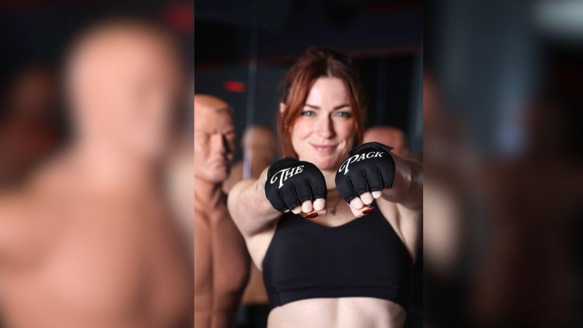 image of The fitness guru is all about motivating others. 