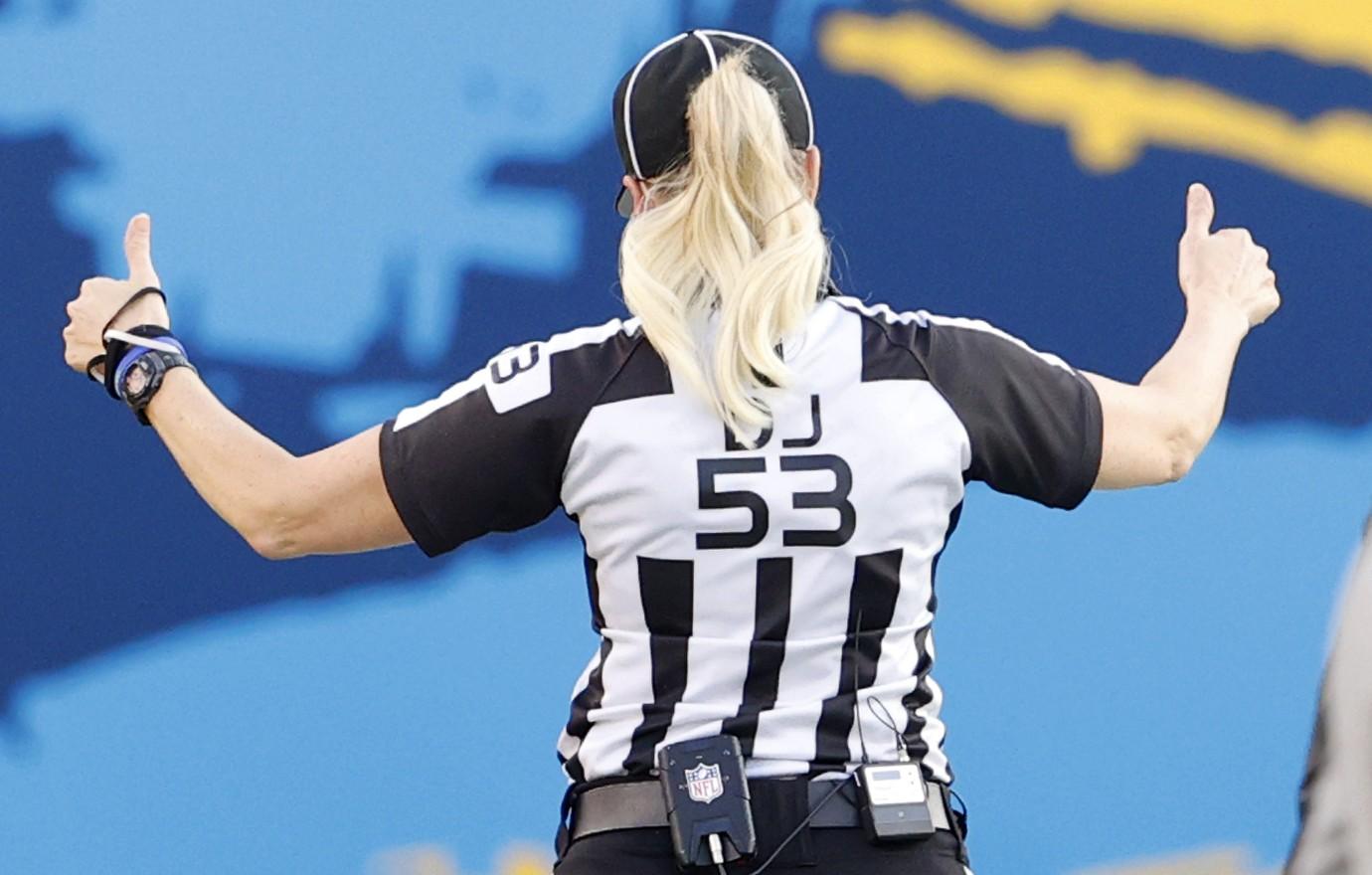 Referee Sarah Thomas Will Make Super Bowl History - But She's Part of a  Trend : NPR