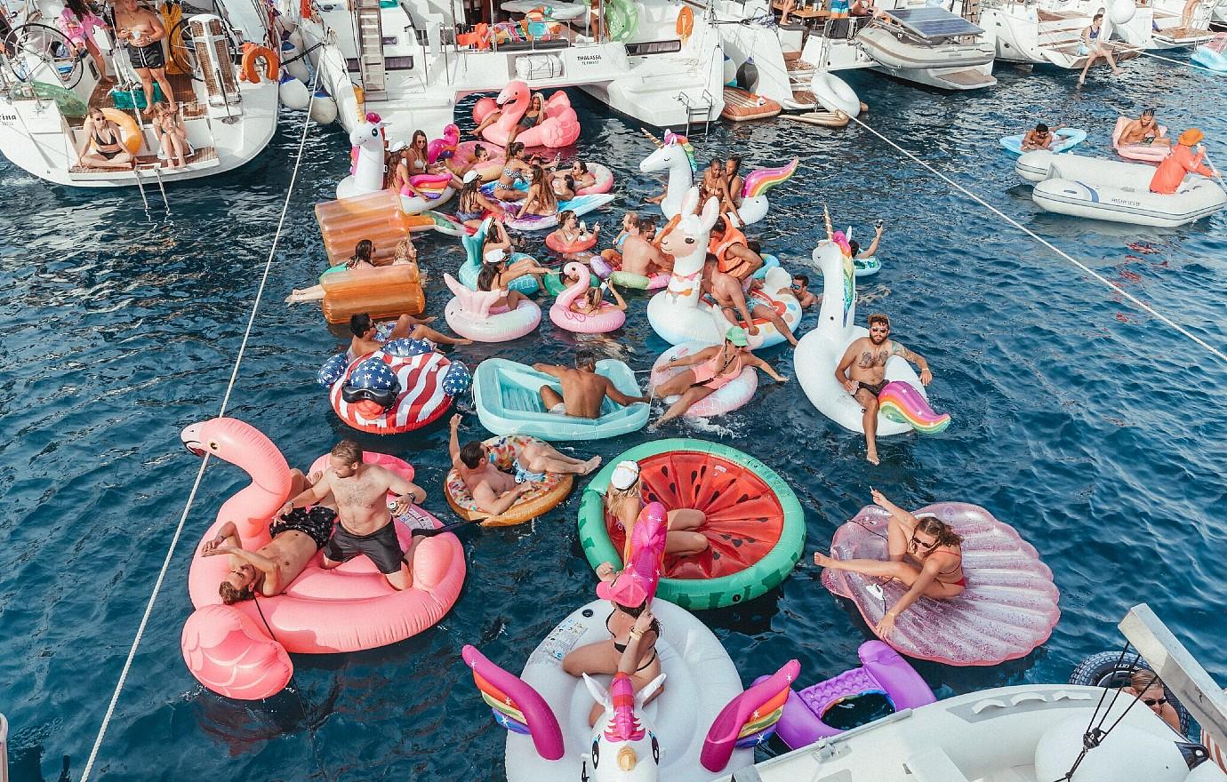 yacht week tunnel raft party okmagazine