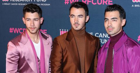 jonas brothers girl dads