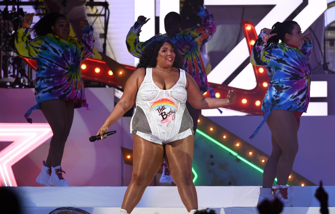 Lizzo's Finds Backup Dancers In New Show 'Watch Out For The Big Grrrls'