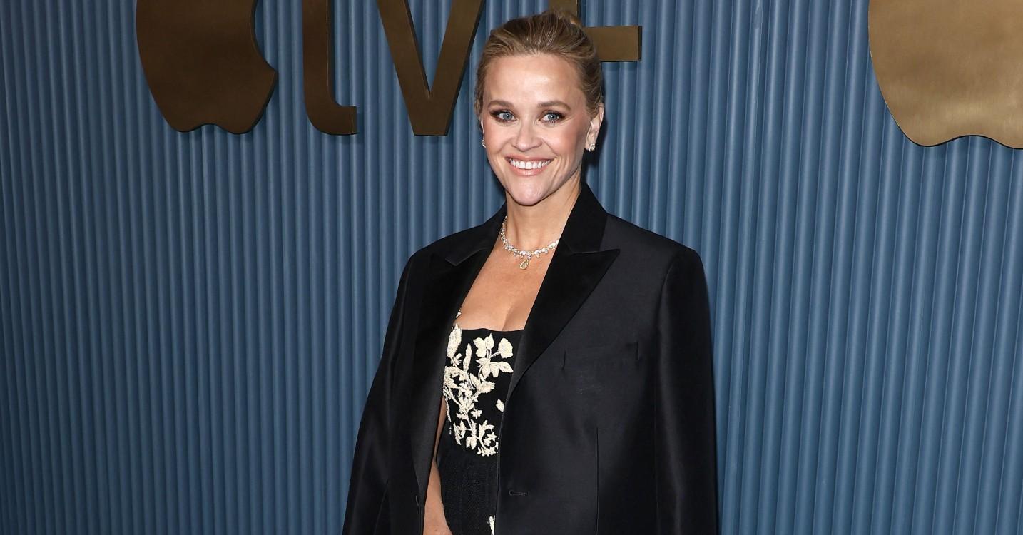 Photo of Reese Witherspoon. 