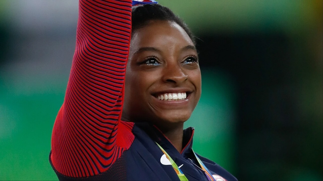 Simone Biles Flaunts Plastic Surgery Results in Show-Stopping ESPYs