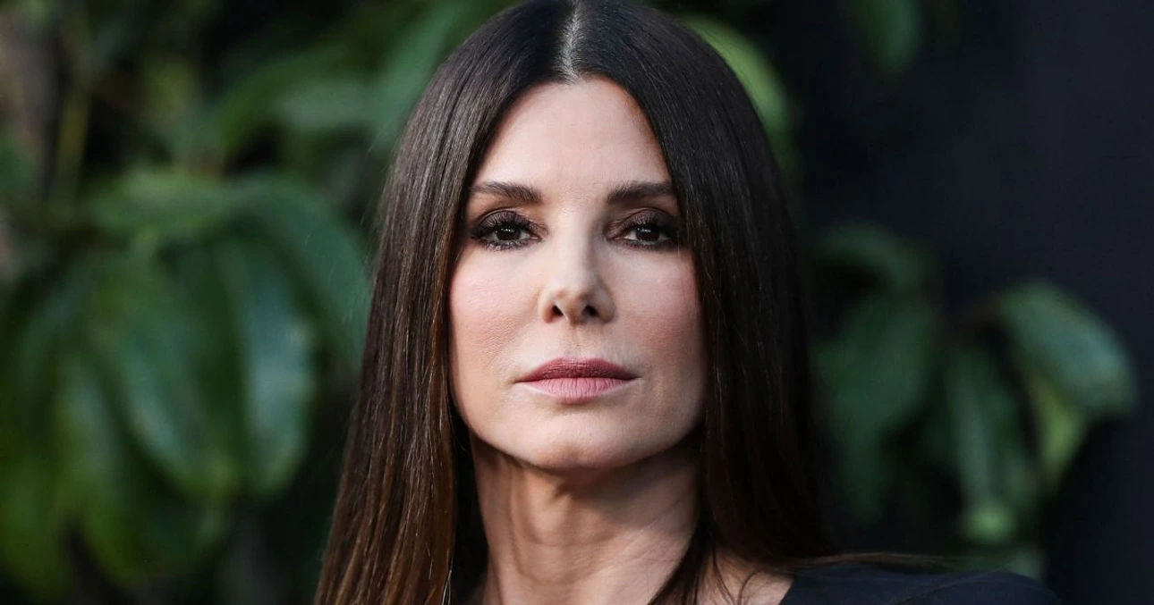 Featured - Sandra Bullock Plastic Surgery