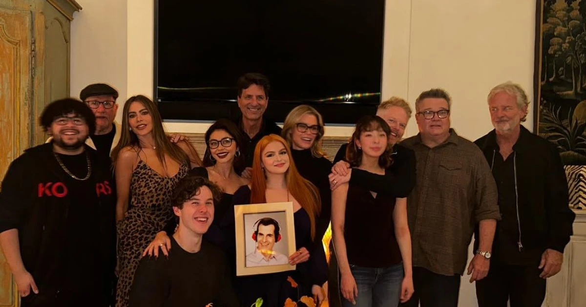 Jesse Tyler Ferguson Is 'Open' To 'Modern Family' Reunion